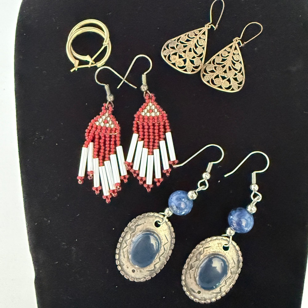Western Earring Lot Costume Estate Sale Bundle Beaded Chunky Dainty‎ 4 Pairs
